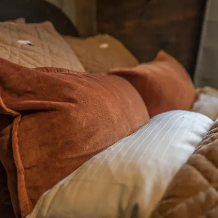 Fjelleventyret Gardsovernatting Farm stay Skjak