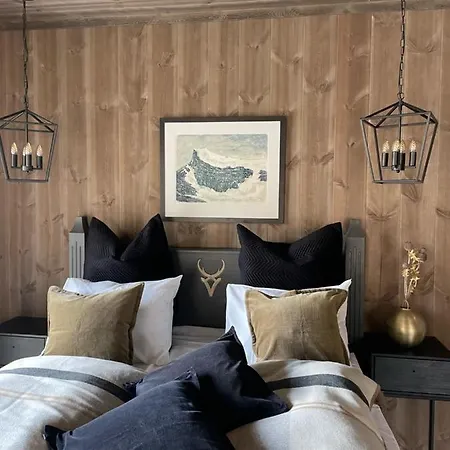 Fjelleventyret Gardsovernatting Farm stay *