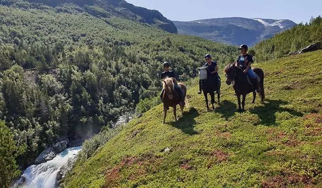 Séjour à la ferme Fjelleventyret Gardsovernatting